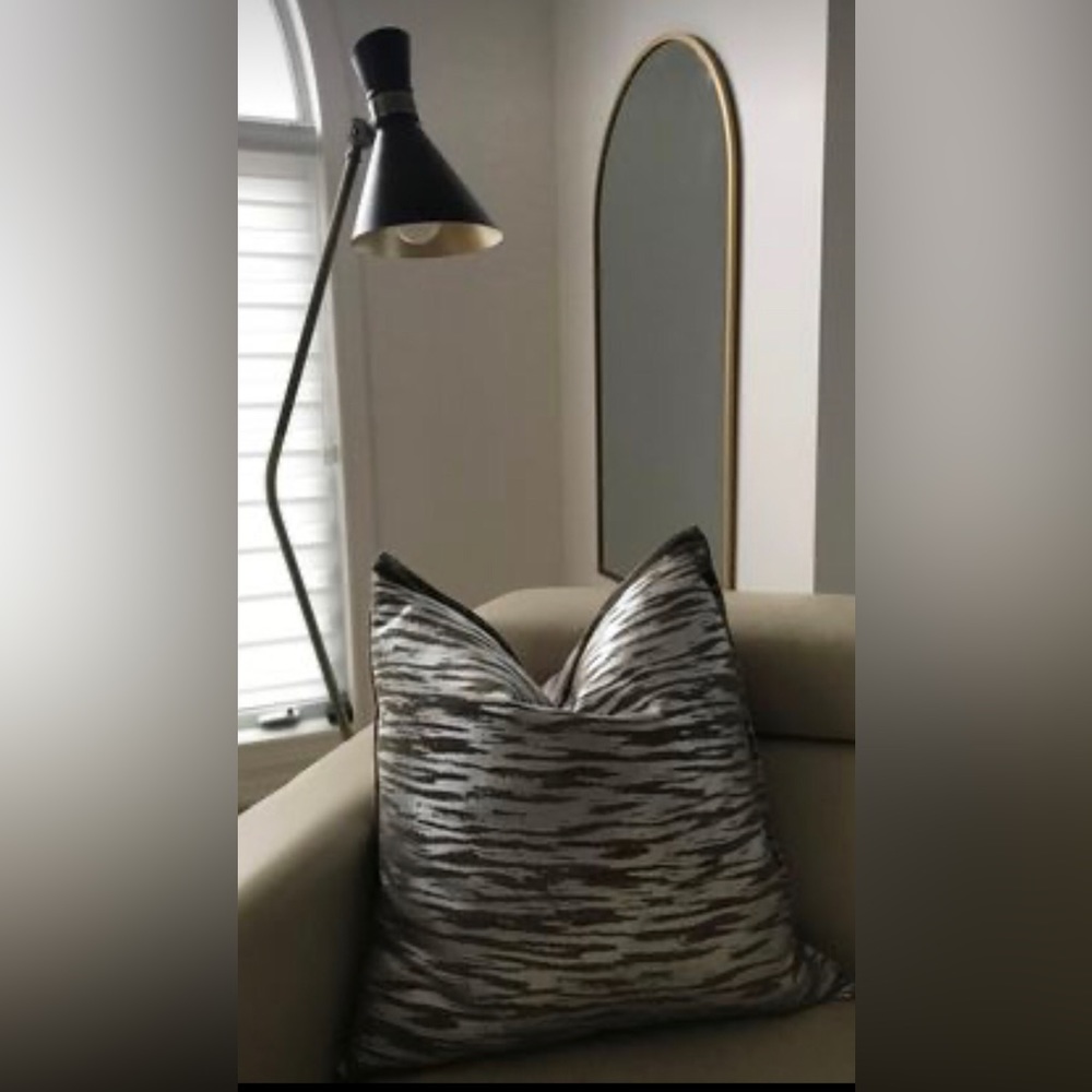 Accent cushion - two sided
New!